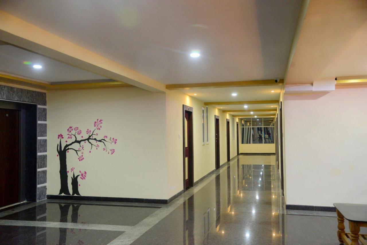 Hotel Souparnika Sāgar Exterior foto